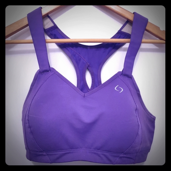 Sport bra - Picture 1 of 6